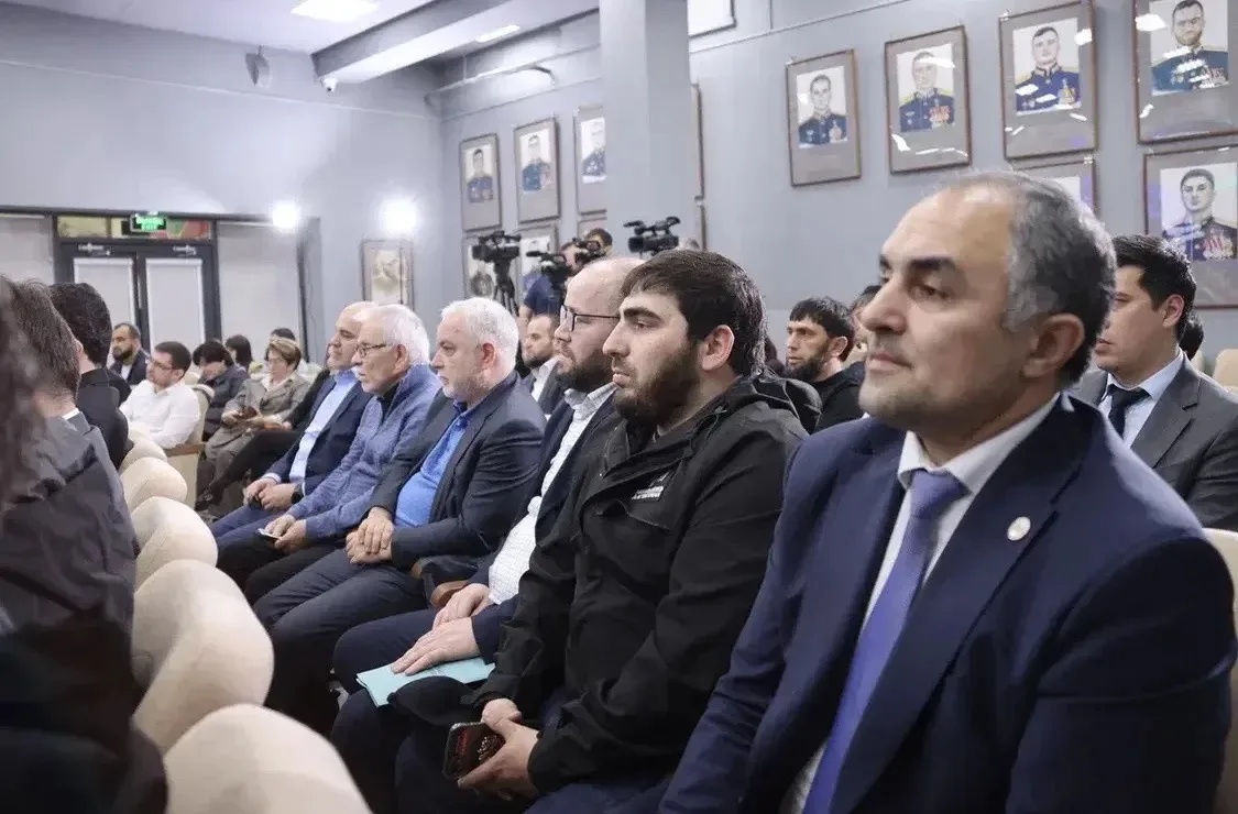 Руководитель Минцифры Дагестана Юрий Гамзатов поделился своим видением итогов  встречи Сергея Меликова с представителями СМИ, общественности и блогосферы